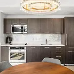 Corner Condo With Wraparound Views In Brickell